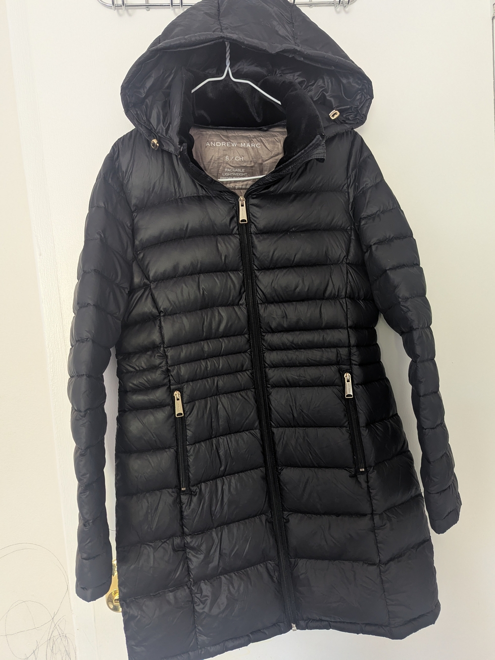 Andrew Marc S Packable Lightweight Premium Down Long Puffer Coat Black Hooded